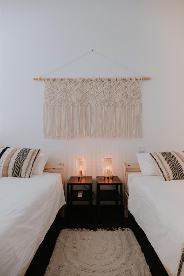 Quarto Twin com Casa de Banho Privativa